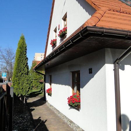Giszowiec Pokoje Goscinne Przyjazna 9 Katowice Bagian luar foto